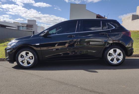 CHEVROLET ONIX 1.0 TURBO FLEX PREMIER AUTOMÁTICO